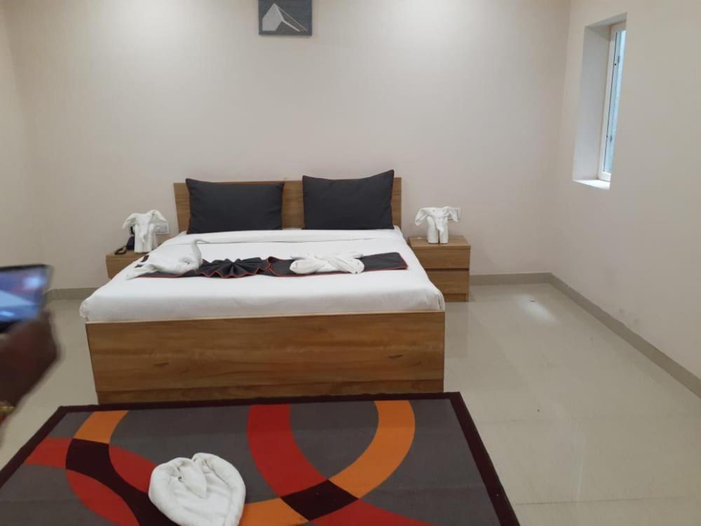 Hotel Bhanwar Niwas Jaipur Bagian luar foto