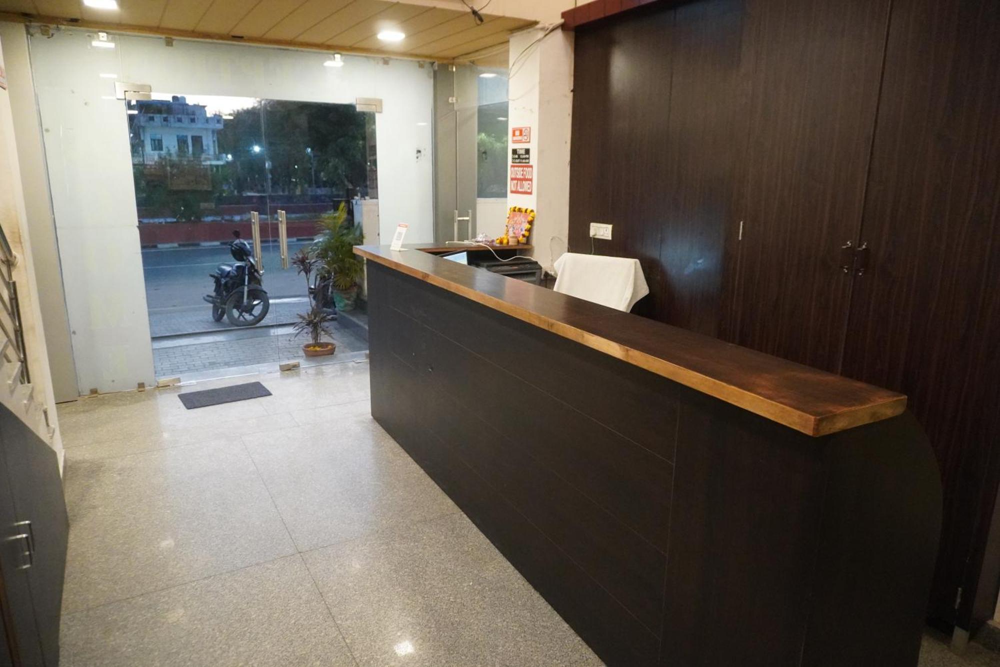 Hotel Bhanwar Niwas Jaipur Bagian luar foto